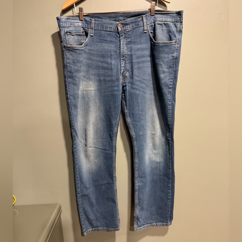 Levis 559 Jeans Mens 42x30 Blue Medium Wash Relaxed Straight Leg Denim Pants EUC - Picture 3 of 6